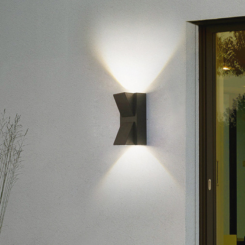 Modern and simple outdoor waterproof led wall lamps, courtyard wall-washing lamps, creative corridor, staircase, hallway, living room bedside lamps Application Scenario