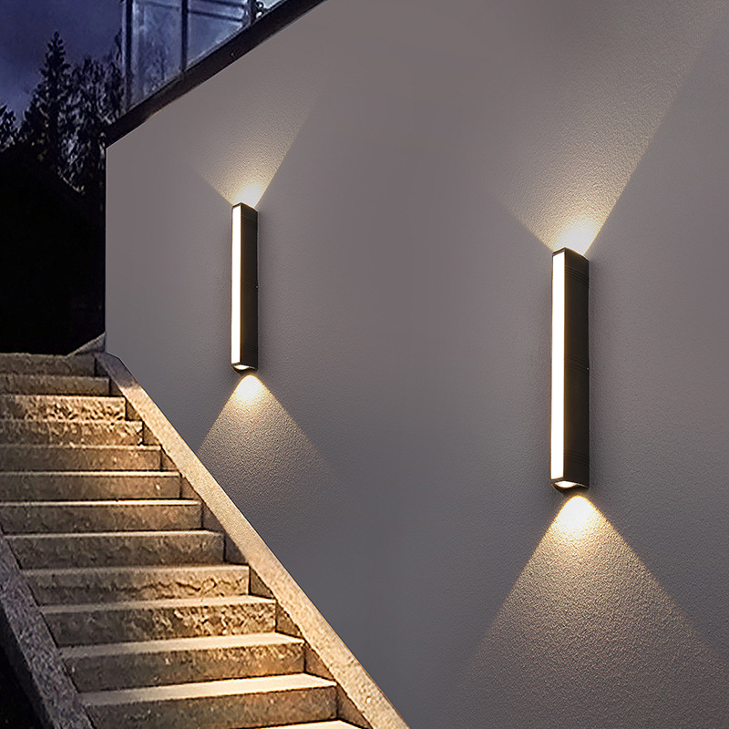 Outdoor wall lamps, modern and simple waterproof garden lamps, led wall lamps for up and down lighting, outdoor corridor, front door and balcony lamps Application Scenario