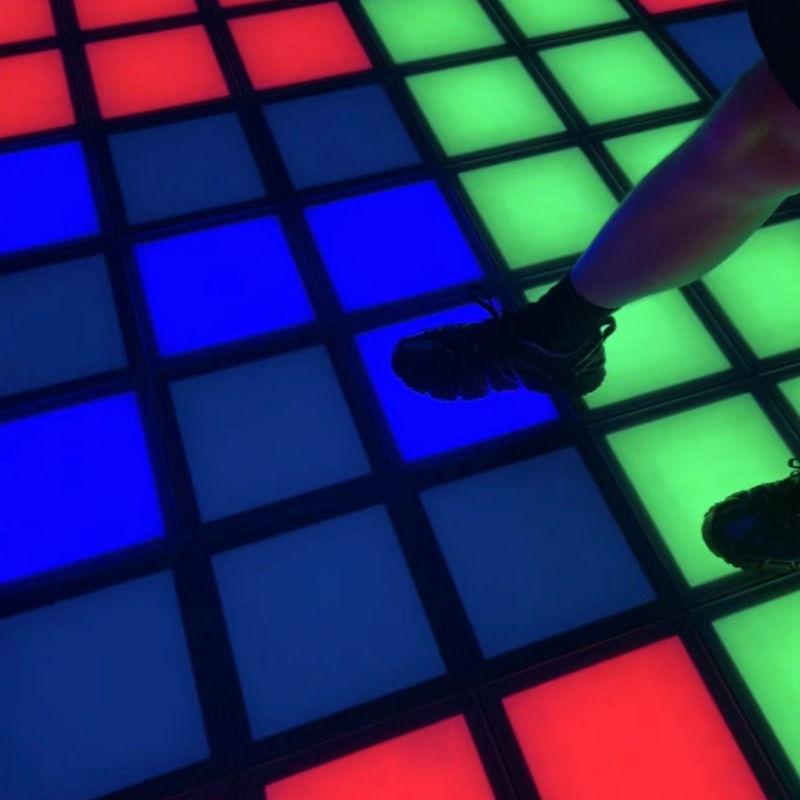 "Escape room Jumping Grid sports puzzle, grid game, grid battle. details Picture