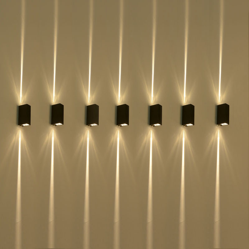 LED outdoor wall lamp, one beam of light, waterproof, courtyard, corridor, staircase, modern outdoor dual-head concentrating wall-washing lamp Specification drawing