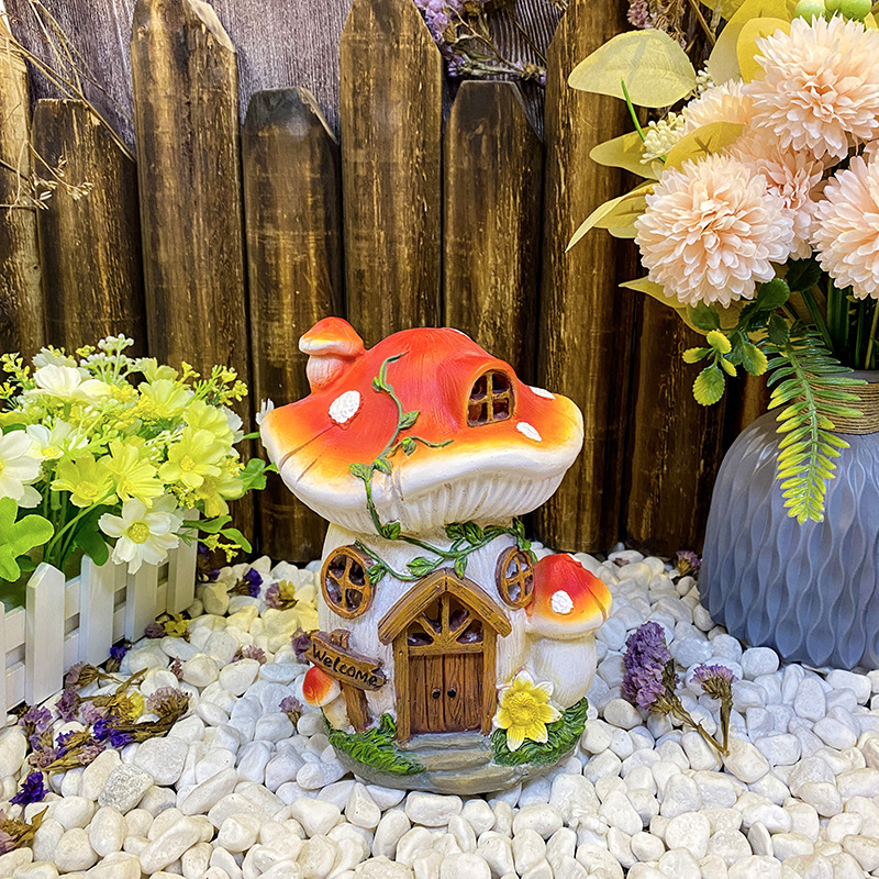 Amazon outdoor solar micro-landscape decoration, cute mushroom resin craft ornaments, garden house ornaments details Picture
