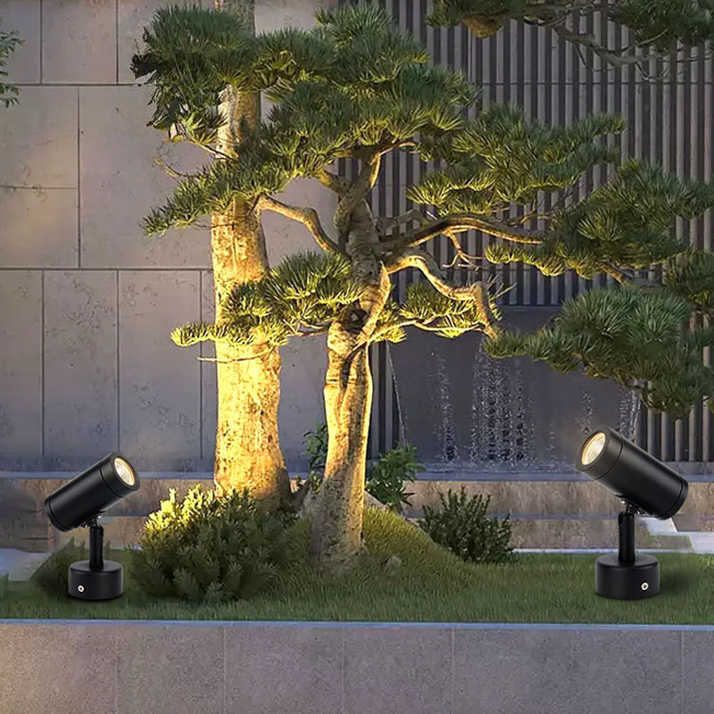 Tree lighting, outdoor waterproof green plant tree shooting lights, wall floodlights, lawn and courtyard landscape ground long pole ground insertion lights Application Scenario