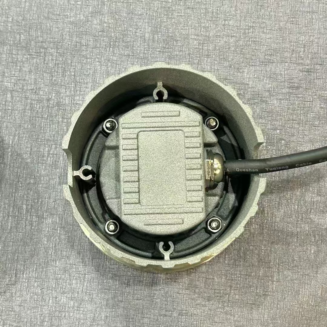 Outdoor waterproof ground lights, embedded ground lights, led floodlights, courtyard villa garden site lighting lights, spotlights Application Scenario