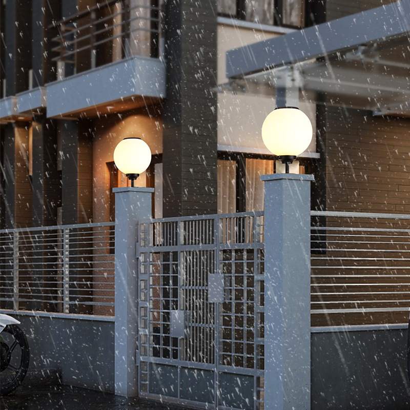Solar column head lights, outdoor courtyard lights, wall waterproof column lights, villa gate round ball outdoor balcony lights Application Scenario