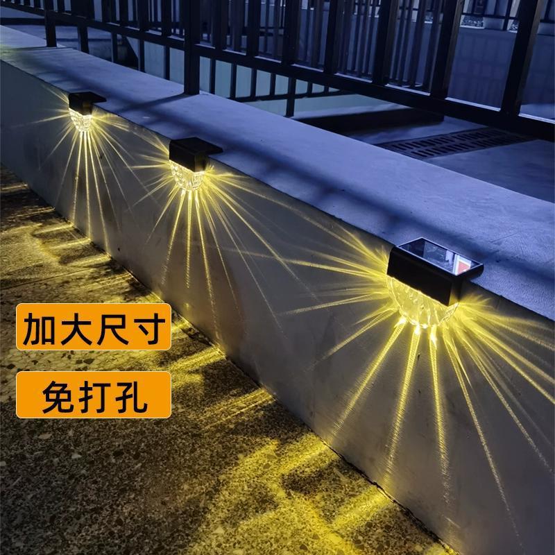 Solar-powered outdoor courtyard wall lamps, fence, garden railing decoration, balcony atmosphere, staircase, step, fence lamps Specification drawing