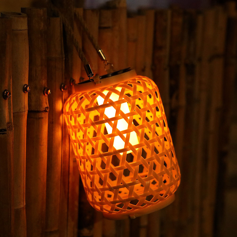 Wholesale of solar-powered Chinese-style bamboo woven lanterns, Spring Festival decorative rattan woven lanterns, balcony, garden, outdoor and courtyard hanging lanterns details Picture