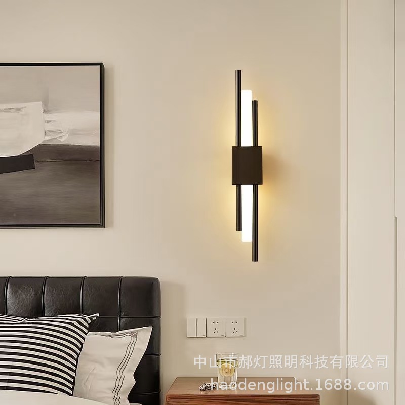The minimalist and luxurious indoor wall lamp with vertical grilles looks great on the living room background wall. The bedside lamp in the bedroom is simple and elegant in the corridor details Picture