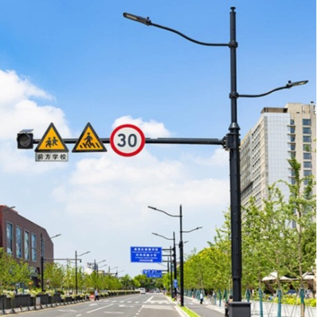 Qingdao designs, produces and installs cultural characteristic special-shaped road lighting LED street lamps and multi-functional comprehensive traffic poles Specification drawing
