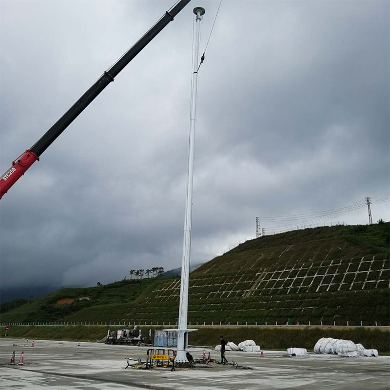 Factory direct sales of high mast lights for outdoor squares, basketball courts and football fields, 25-meter and 30-meter telescopic high mast lights Application Scenario