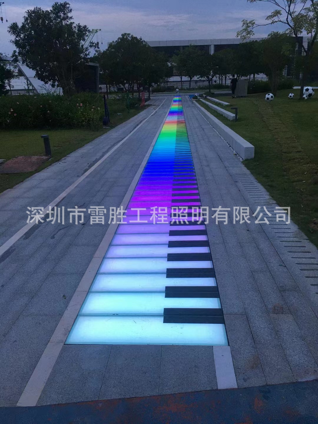 Piano floor tile light manufacturer for outdoor lighting of the ground full figure