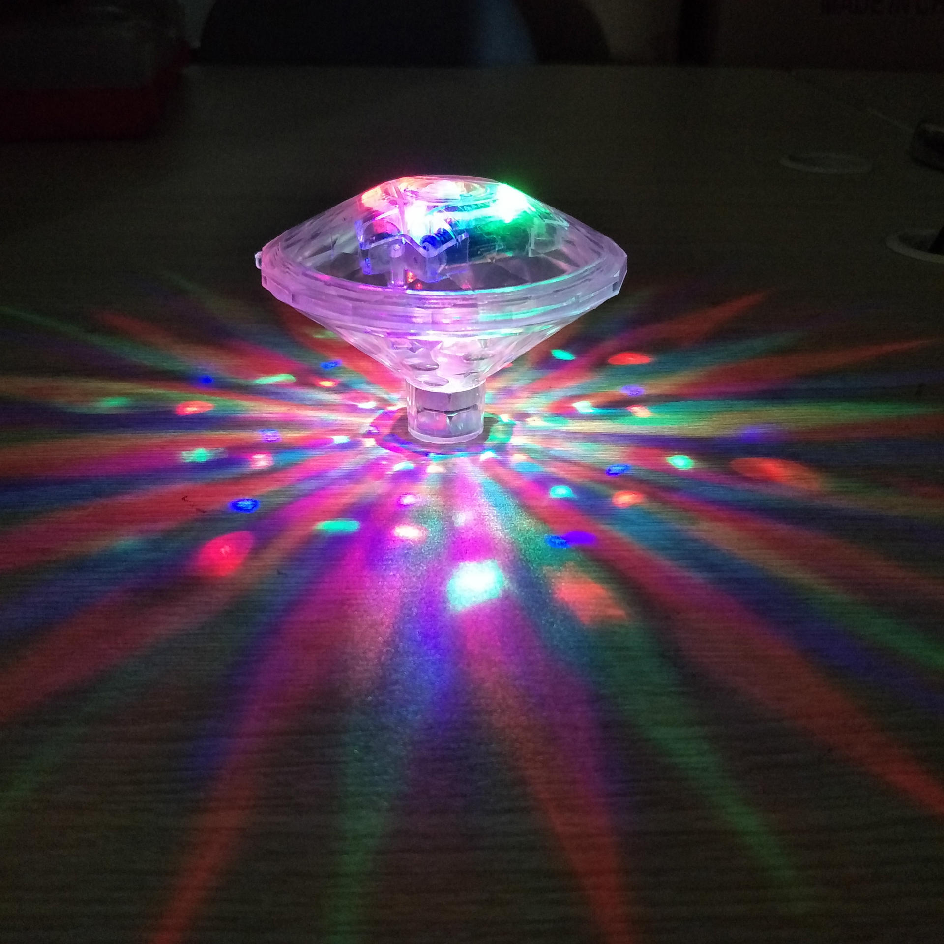 New bathtub light, diamond-shaped bath light, creative swimming pool decorative light details Picture