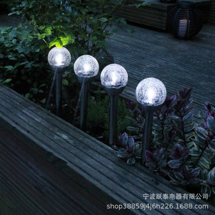 【 Factory Supply 】 White light, colored light, cracked glass ball lamp, solar ground plug lawn lamp, garden and courtyard decoration Application Scenario