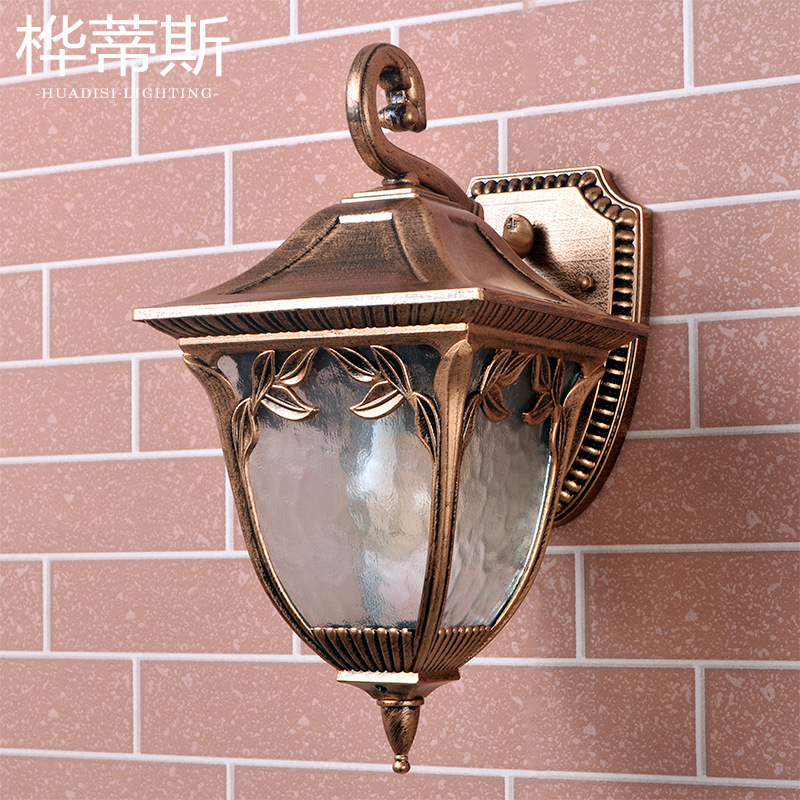 Ds-22 European-style waterproof antique outdoor wall lamp, bedside, balcony, corridor, corridor, outdoor retro wall lamp, courtyard full figure