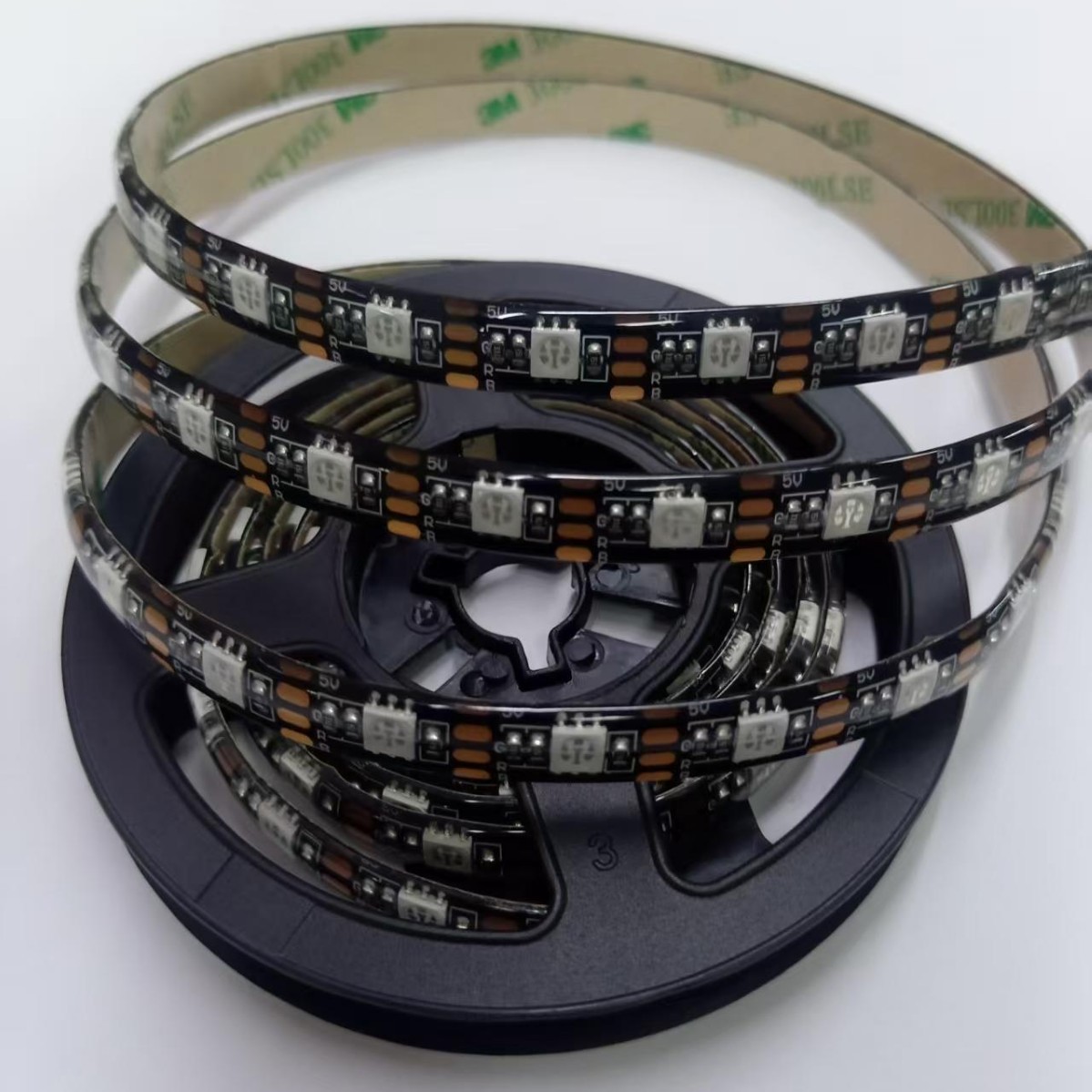 WS2812B full-color LED light strip 5050RGB surface mount with built-in IC lamp beads, intelligent programmable 5V color-changing 60 lights Item Picture