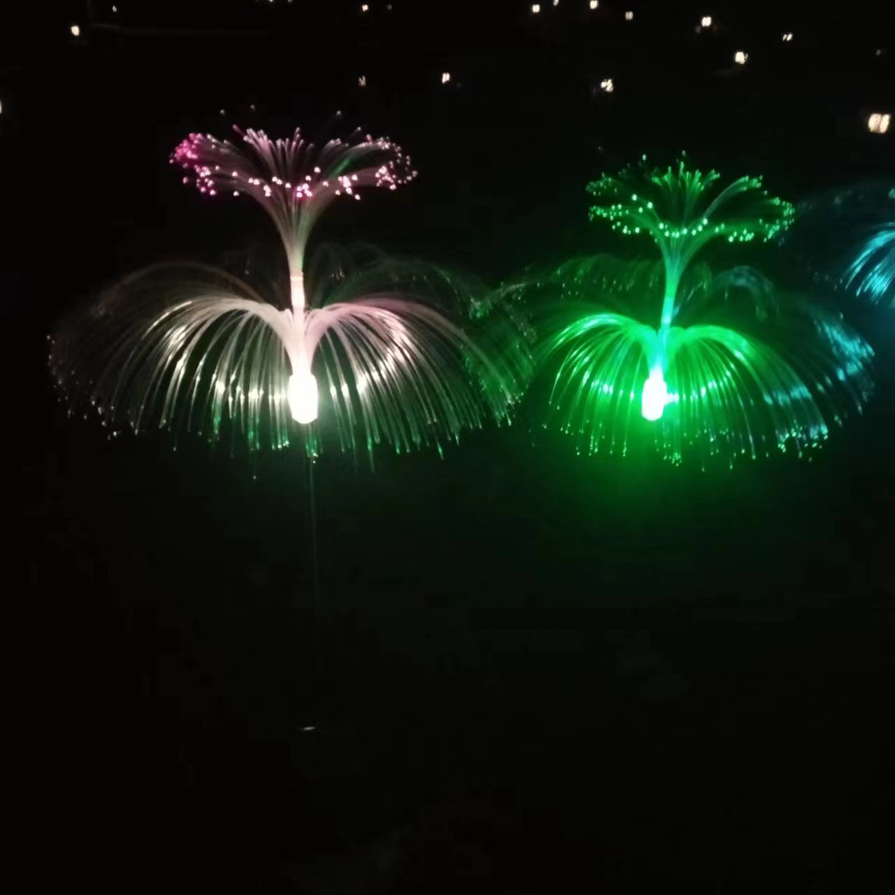 Solar optical fiber 1-layer, 2-layer, 3-layer, 5-layer jellyfish lights, reed jellyfish lights, dandelion lawn ground insert lights, landscape lights details Picture