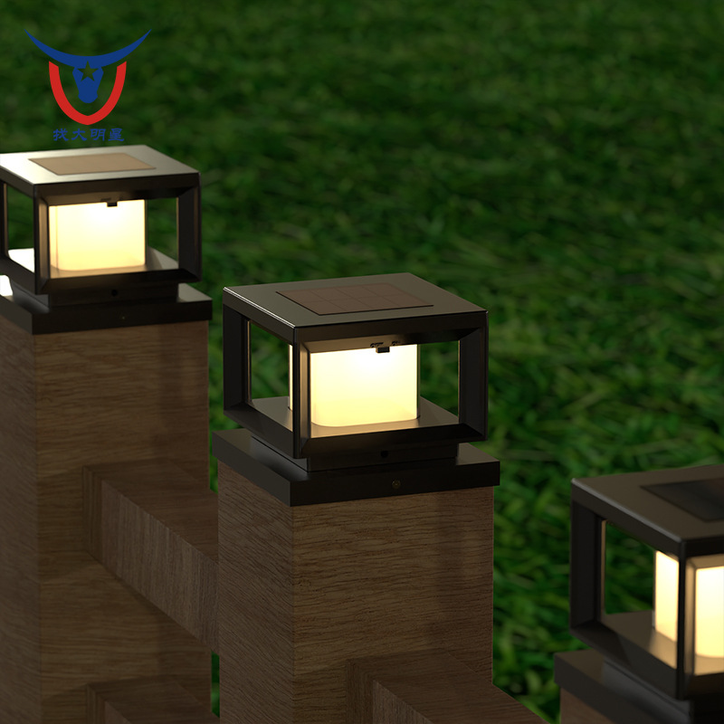 European-style solar column head lights, villa column lights, outdoor waterproof courtyard lights, fence and fence lights, outdoor column lights full figure