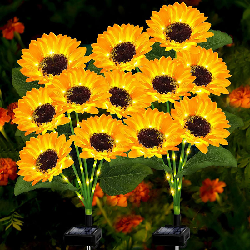 Solar-powered sunflower lanterns, outdoor lawn lights, courtyard decorative lights, waterproof landscape lights, and festive atmosphere insert lights full figure