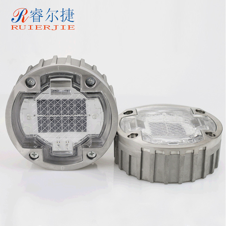 Factory direct sales of solar ground lights, sidewalk traffic lights, intersection synchronous lights, waterproof cast aluminum LED road studs full figure