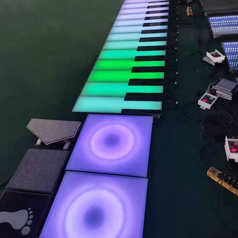 Tempered abyss mirror light, neon background wall, illuminated floor tile light, bar stage, full-color external control induction floor light Specification drawing