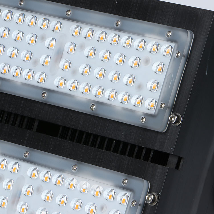 LED tunnel light, smart dimming, waterproof tunnel light module, floodlight, stadium lighting, square high pole X20 Application Scenario