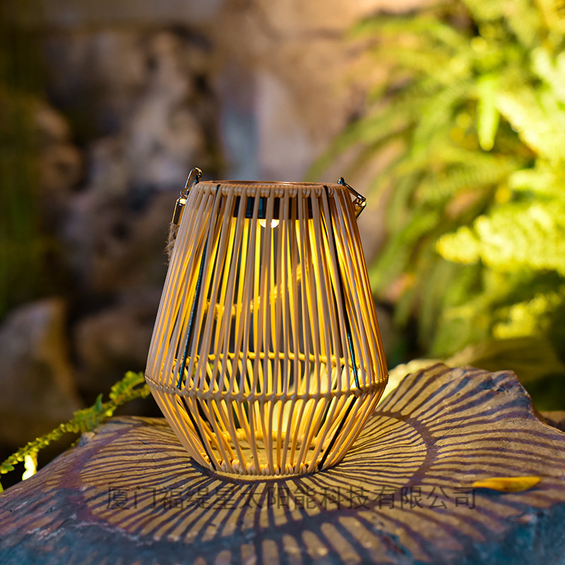 Outdoor solar garden lights, rattan and bamboo woven lanterns, Chinese-style retro hanging lights, balcony decoration atmosphere, night lights Application Scenario