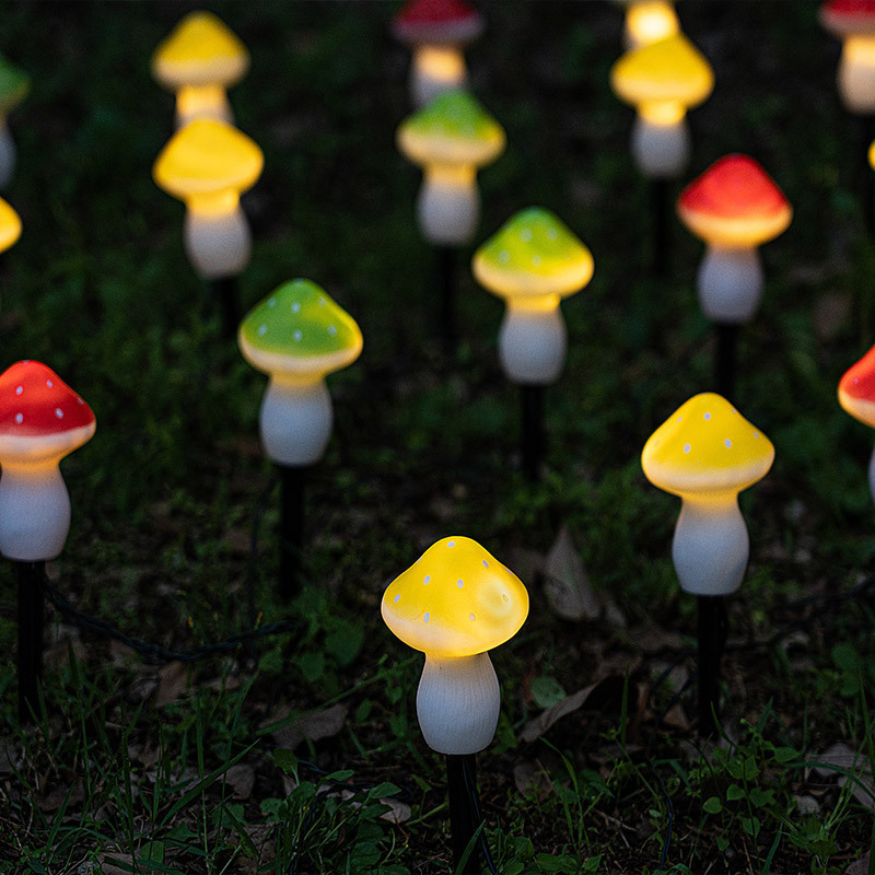 Wholesale of new cross-border solar mushroom LED light strings, outdoor garden and courtyard Christmas and festival decorative lights, and colored lights details Picture