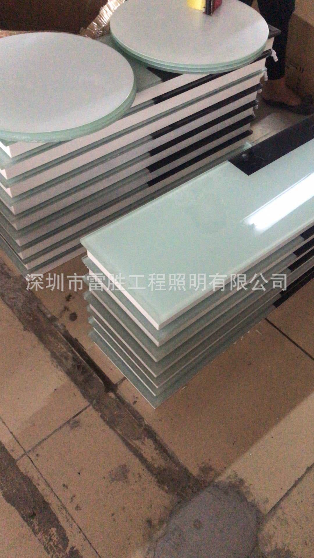 Factory price direct supply LED piano floor tile lights, foot-sensing floor pianos, human body gravity sensing floor lights Specification drawing