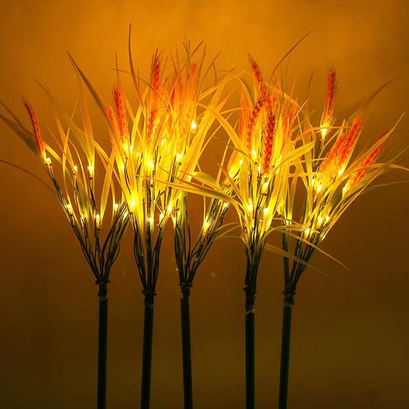 Solar-powered wheat ear lamps, ground insertion lamps, outdoor lawn lamps, ground insertion lamps, square lighting and decorative landscape lamps Application Scenario