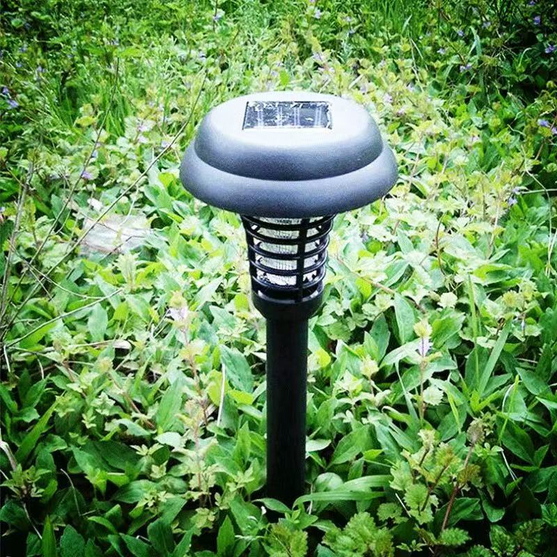 Solar-powered mosquito-killing lamps, outdoor courtyard LED mosquito-repellent lighting lamps, long-lasting courtyard lawn landscape lights Application Scenario