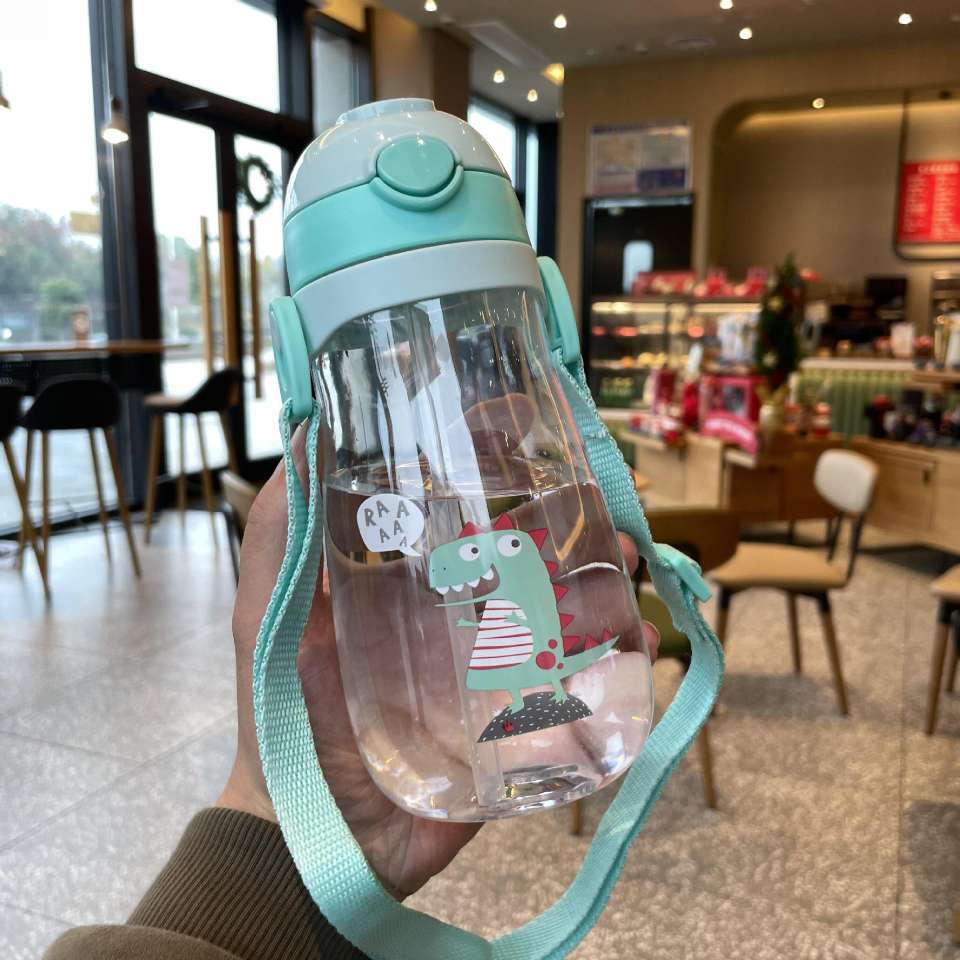 X102-305 Children's plastic cup with straw, heat-resistant and shock-resistant school drinking cup, portable for primary and secondary school students, anti-drop height detail image 2
