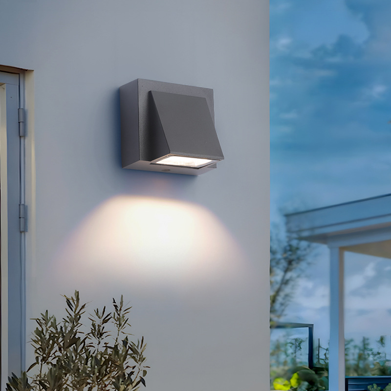 Modern and simple LED waterproof outdoor Wall lamp, creative cross-border trade simple aisle Amazon Wall lamp details Picture