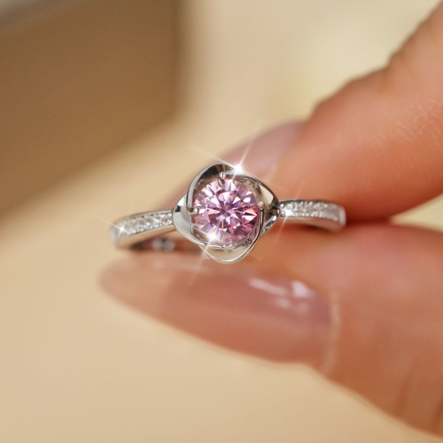 Zhuoheng Jewelry Moissanite S925 Silver Premium Luxury and elegant four-leaf Clover Pink Adjustable Fashion ring
