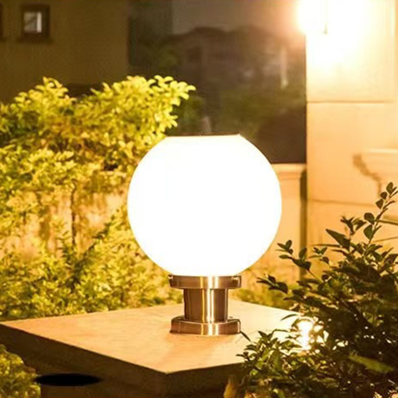 Outdoor solar-powered courtyard lamp post headlamps, villa and rural gate round ball wall lamps, gate post lamps Application Scenario