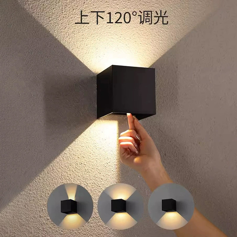 Wholesale of led outdoor wall lamps, four-leaf exterior wall decorative lighting fixtures, and wholesale of upper and lower beam of light courtyard lamps Specification drawing