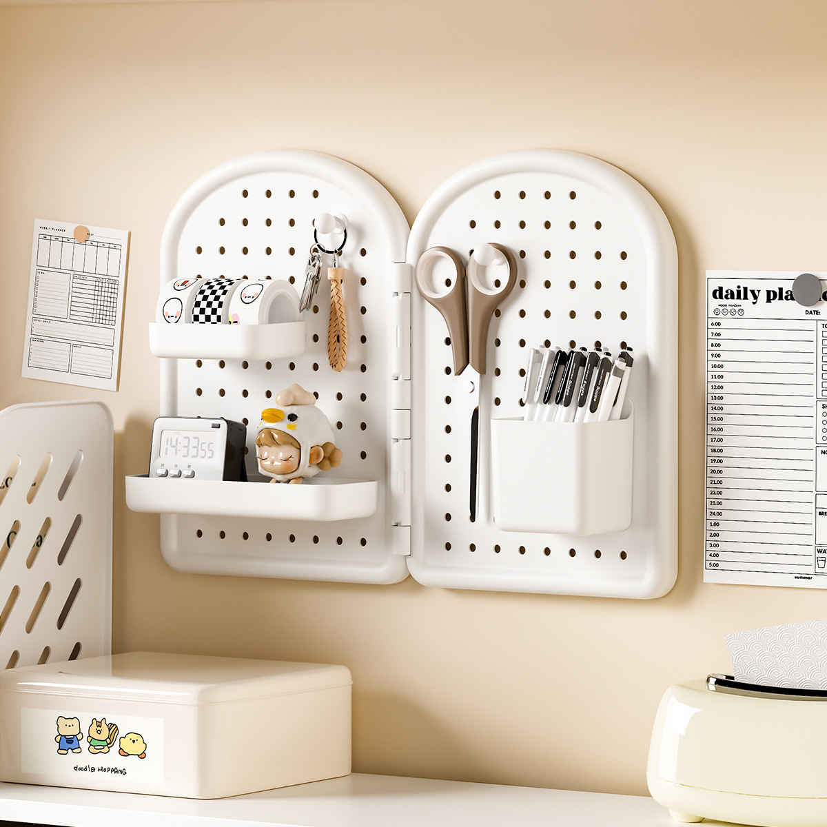 创意DIY家用角落洞洞板置物架，墙上免打孔收纳架，墙角摆放架817产品图