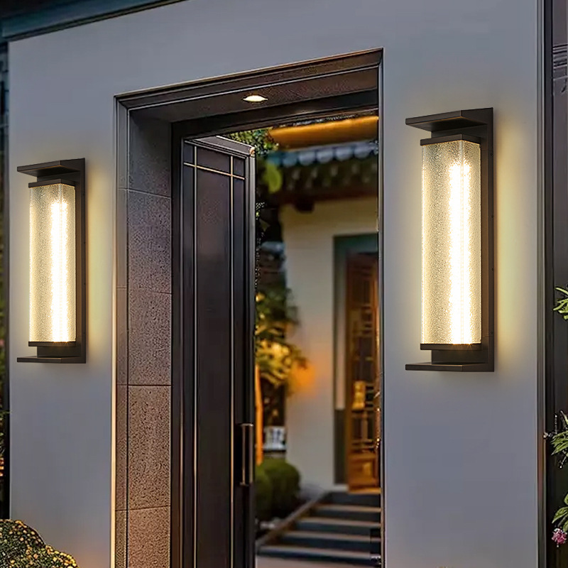 New Chinese-style Fudao solar outdoor wall lamps, waterproof villa courtyard gate exterior wall lamps, outdoor terrace fence lamps Application Scenario