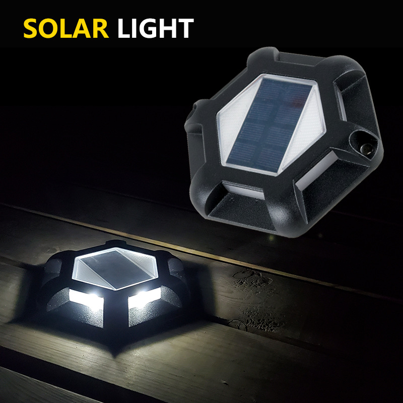 Cross-border solar buried lights, high-pressure-resistant outdoor waterproof road lighting, deck lights, walkway and step lights full figure