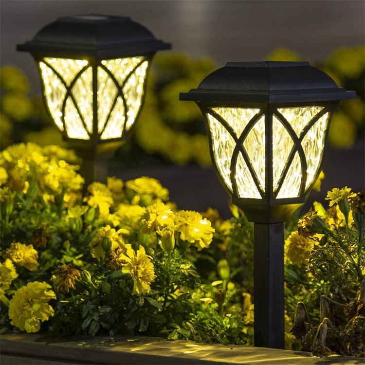 Outdoor solar lawn square lamps, courtyard ground insert lamps, roadside street lamps, projection decorative landscape lamps Specification drawing