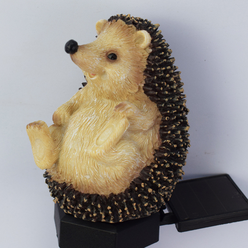 Amazon's new courtyard waterproof solar lamp resin hedgehog lawn ground plug outdoor garden landscape decorative lamp Application Scenario
