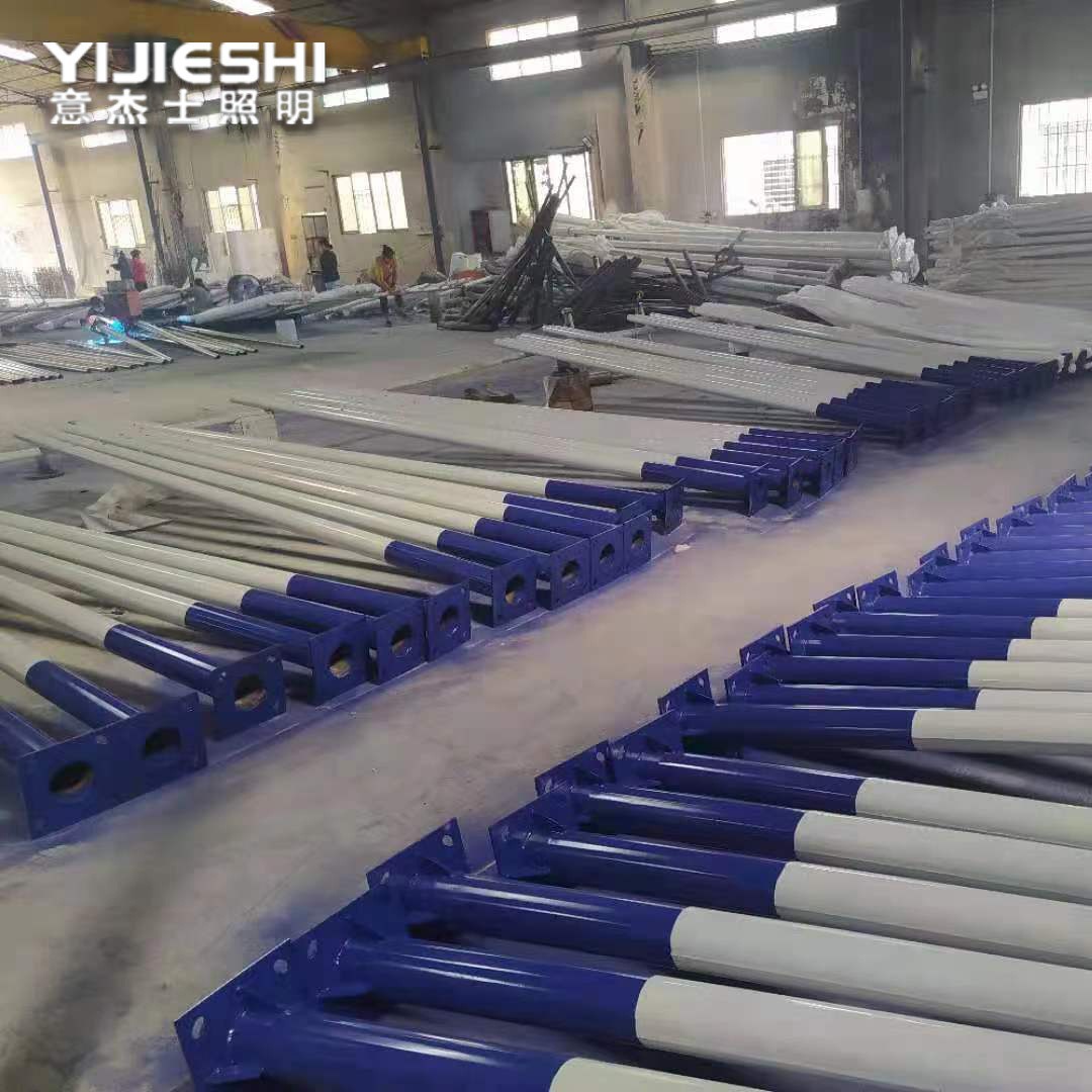 Outdoor street lamp manufacturers: 6-meter, 7-meter, 8-meter solar street lamps, court lamps, courtyard lamps, municipal engineering street lamp poles details Picture