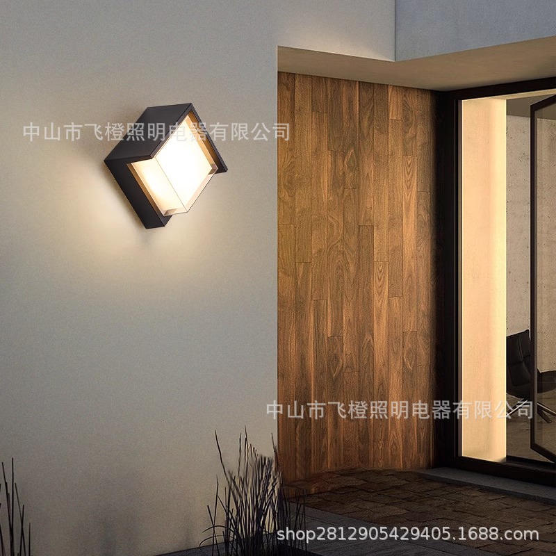 Outdoor wall lamps, waterproof, home staircase corridor, outdoor courtyard, villa entrance sensor lights, garden balcony exterior wall lights Application Scenario