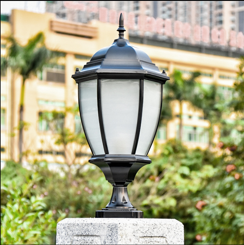 Column head lights, European-style fence lights, villa entrance column lights, outdoor waterproof wall head lights, community courtyard landscape lights details Picture