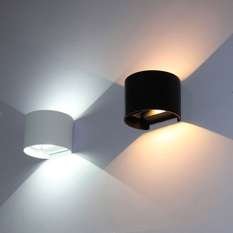 led wall lamp, dimmable, waterproof, four-leaf wall lamp, human body sensor, modern living room, bedroom, corridor, passageway exterior wall lamp Application Scenario