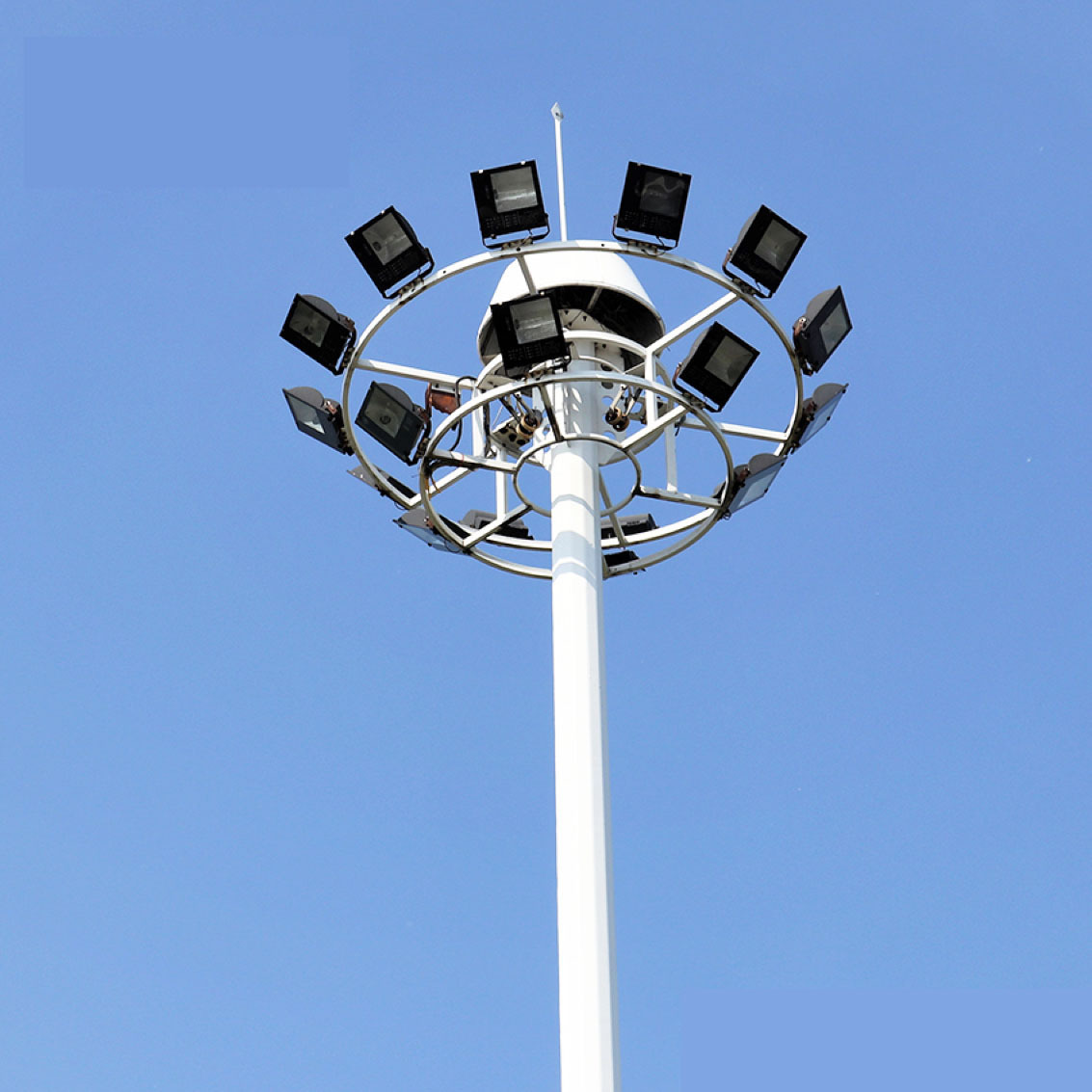 The original manufacturer supports stadium high mast lights, medium mast lights, 10-meter, 20-meter and 30-meter telescopic high mast lights, and Meihua Lighting details Picture