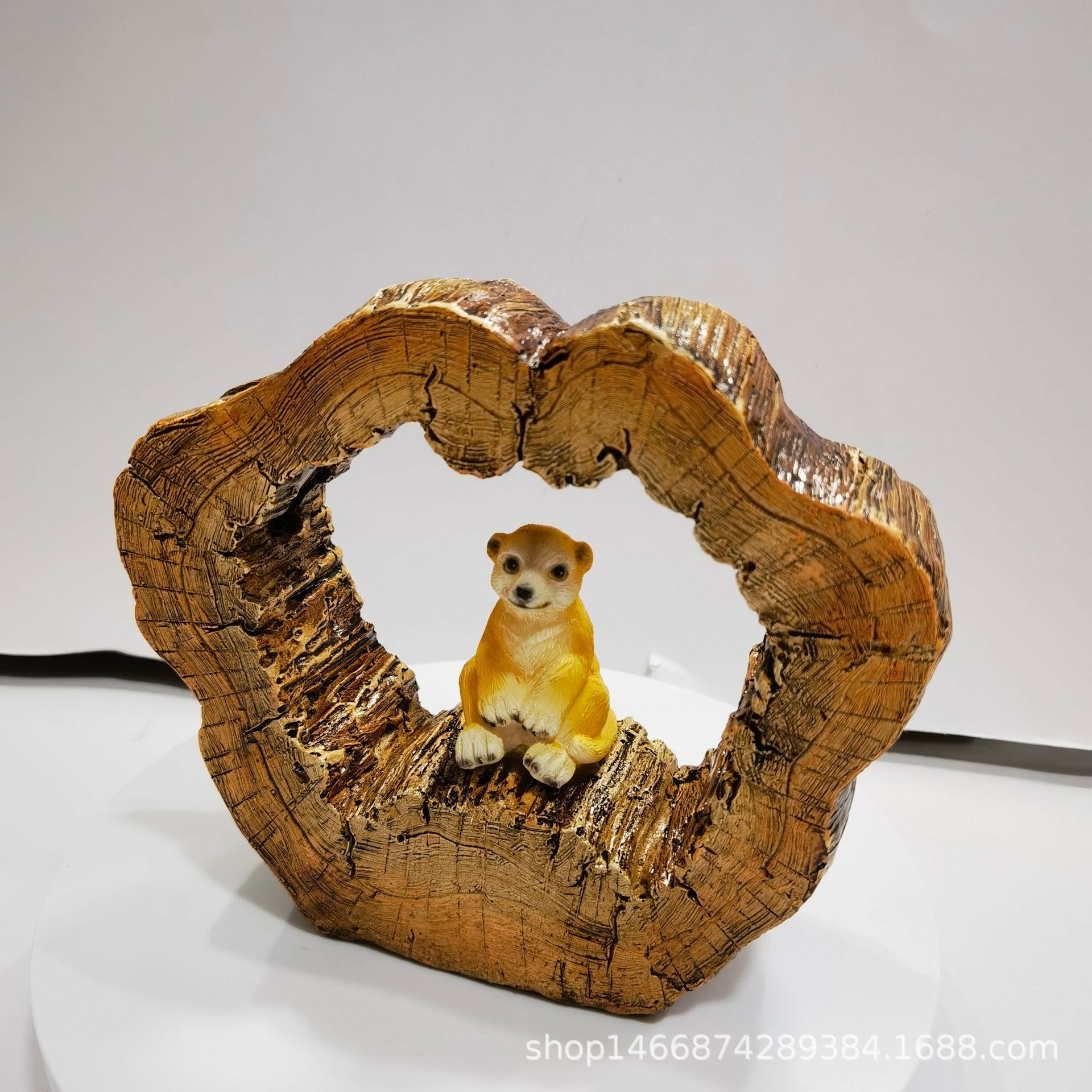 Tree-ring meerkat solar lamp, antique tree stump pattern garden courtyard landscape decoration outdoor statue ornament Item Picture