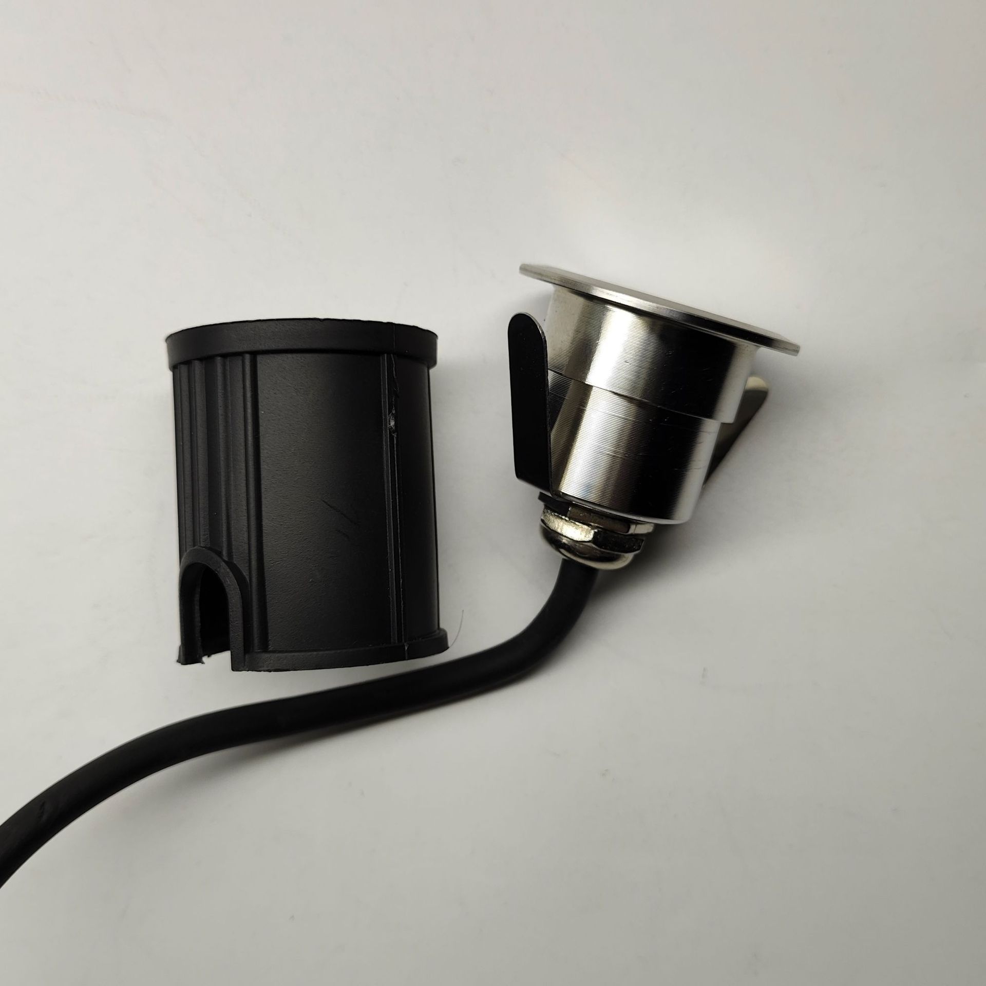 IP68 stainless steel underwater ground lamp, outdoor waterproof LED ground lamp, ultra-short and ultra-thin anti-glare high color rendering index ground lamp Specification drawing