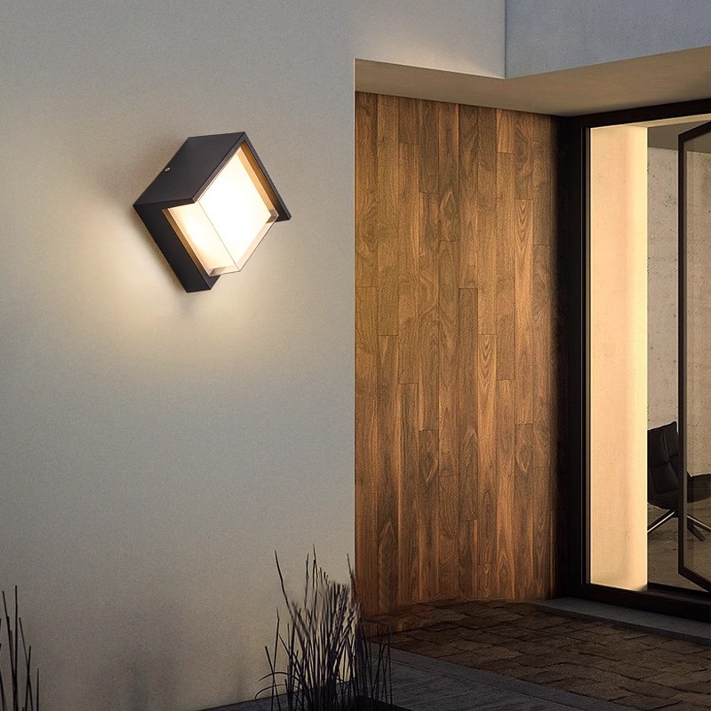 Dingteng Amazon ebay outdoor wall lamps, waterproof, simple and modern lamps, led sensor lamps, garden lamps, wall lamps Application Scenario