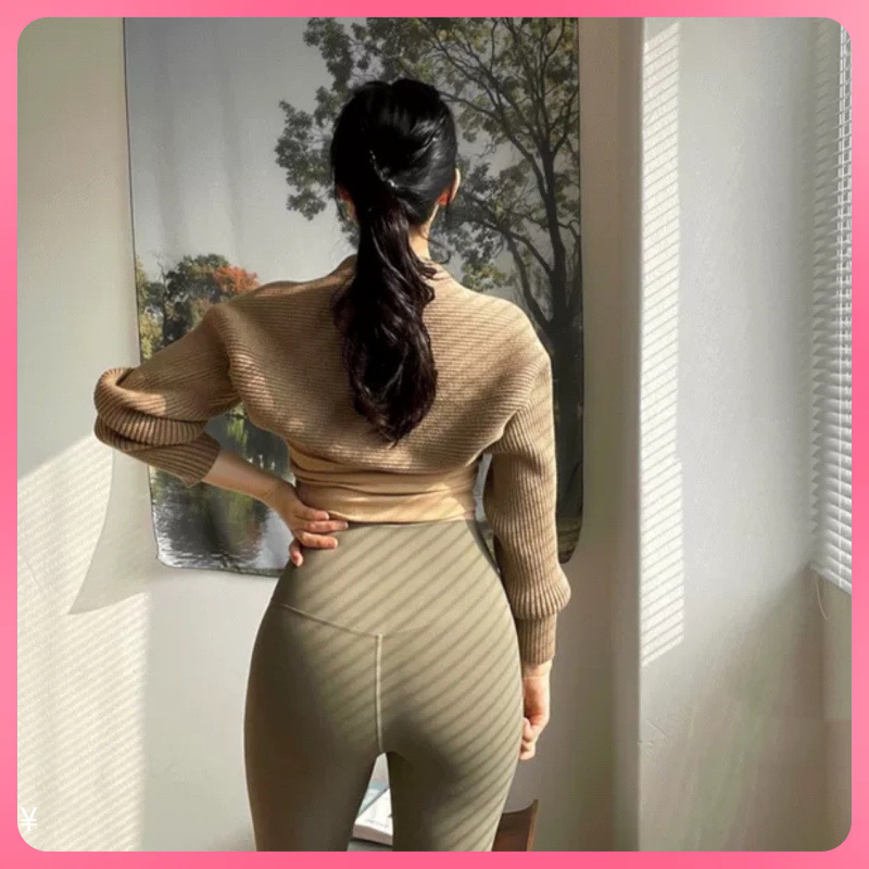 ✅ Korean yoga wear, off-the-shoulder yoga fitness jacket, knitted warm and sun-protective cardigan, with a shawl collar details Picture