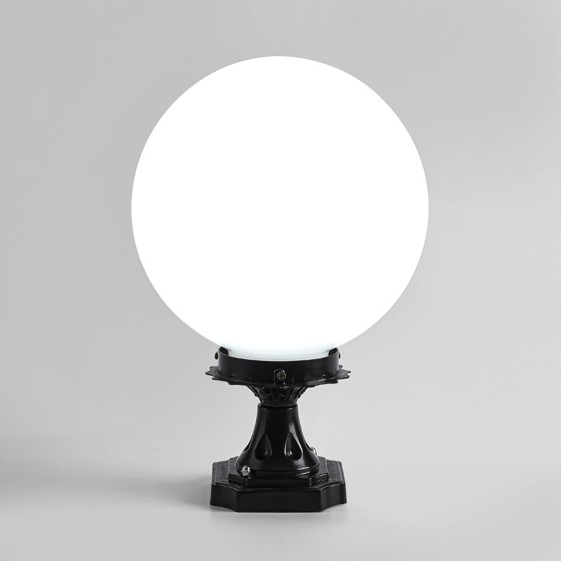 Gate column lights, acrylic ball lights, fence round lights, round ball lampshades, outdoor park and courtyard spherical column head lights Item Picture