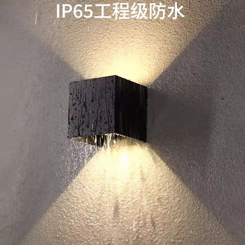 Wholesale of led outdoor wall lamps, four-leaf exterior wall decorative lighting fixtures, and wholesale of upper and lower beam of light courtyard lamps Application Scenario